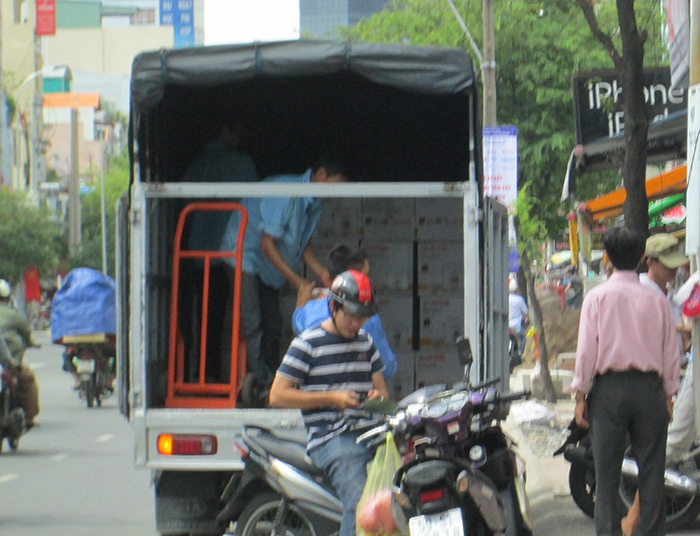 Taxi tải quận tân bình chất lượng giá rẻ tại công ty chuyển nhà Tiến Đạt